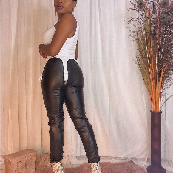 Tank top - Picture 2 of 4